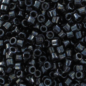 Miyuki Delica 10/0 DBM0001 - Gunmetal x8g