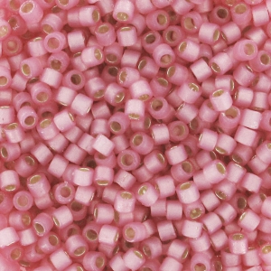 Miyuki Delica Duracoat 11/0 DB2189 - Alabaster S/L Dyed Honeysuckle x8g