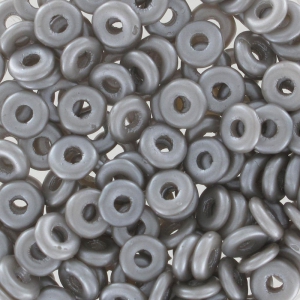 O Bead 4 mm Pastel Light Grey/Silver x5g