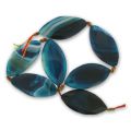Perle Olive plate twistée Agate Bleue 49x25 mm x1