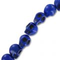Perle Tête de mort en Howlite teintée 18 mm Bleu foncé x1