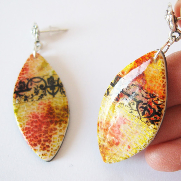 Boucles d'oreilles en pâte polymère encres Piñata et feuille de transfert