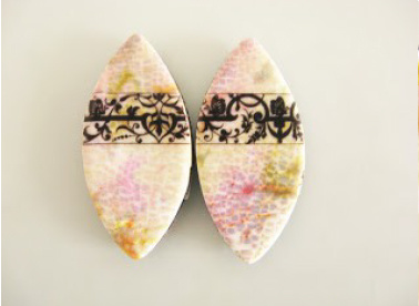 Boucles d'oreilles en pâte polymère encres Piñata et feuille de transfert : Etape 9
