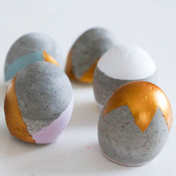 Déco oeufs de Pâques en béton créatif Déco oeufs de Pâques en béton créatif