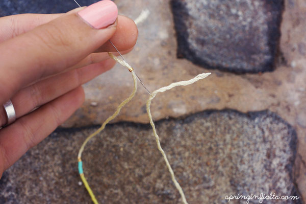 Bracelet Fil à broder Miyuki Delicas : Etape 3