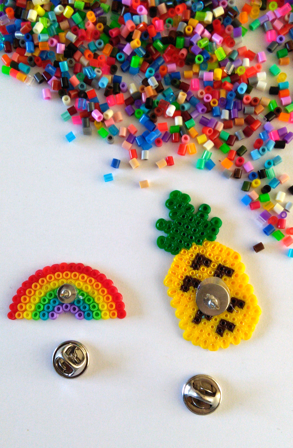 DIY Pin's perles à repasser hama et plastique dingue formes ananas et pastèque : Etape 2