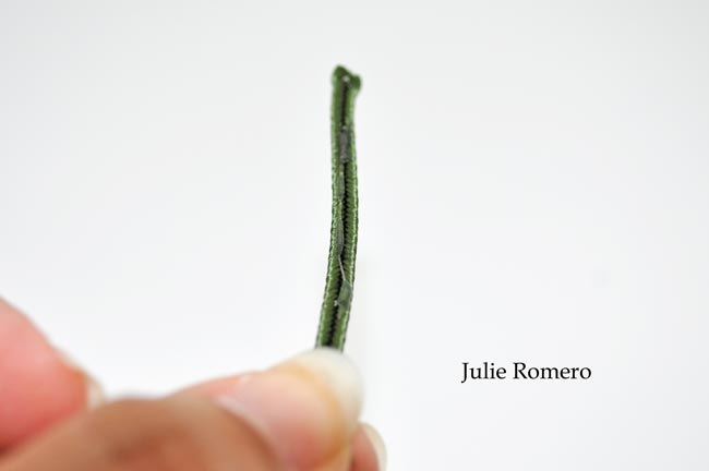 Bague en soutache avec cabochon PureCrystal et hématites : Etape 9