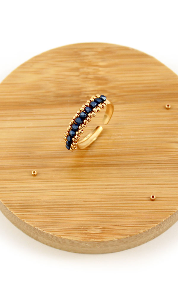 Schéma Bague avec perles Facettes de Bohème et Rocailles Miyuki Schéma Bague avec perles Facettes de Bohème et Rocailles Miyuki