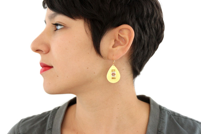 Boucles d'oreilles intercalaires gouttes tissés perles Miyuki Delicas : Etape 7