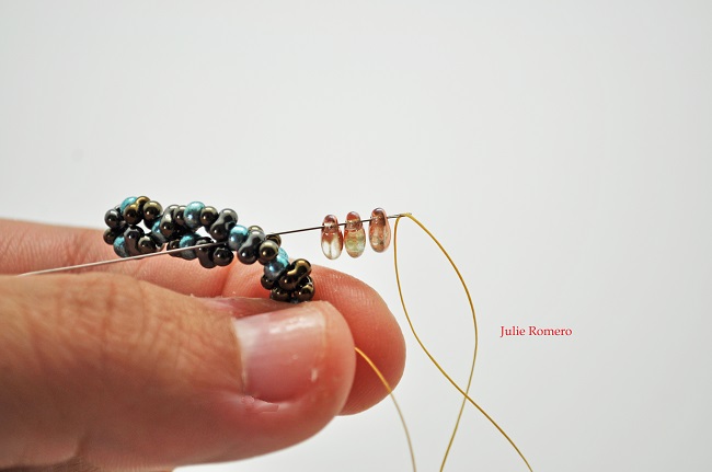 Boucles d'oreilles avec perles Rizo, Farfalles et larmes PureCrystal : Etape 11