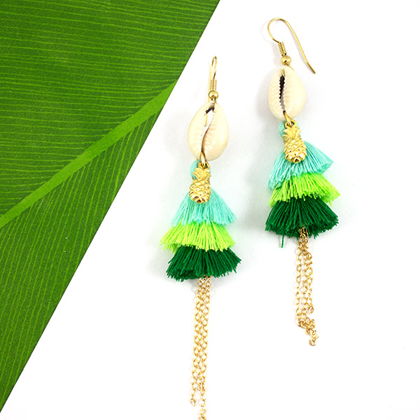 Boucles d'oreilles pendantes triple pompon jungle