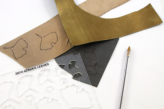 Boucles d'oreilles feuilles de ginkgo en cuir pyrogravé : Etape 1