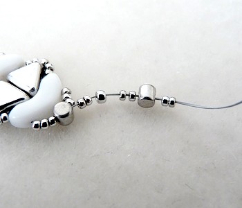 Bracelet Lucie en liège, Khéops®, Arcos® et Minos® de Puca : Etape 10