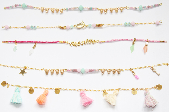 Bracelet Sorbet multirang avec breloques intercalaires dorées et rocailles : Etape 16