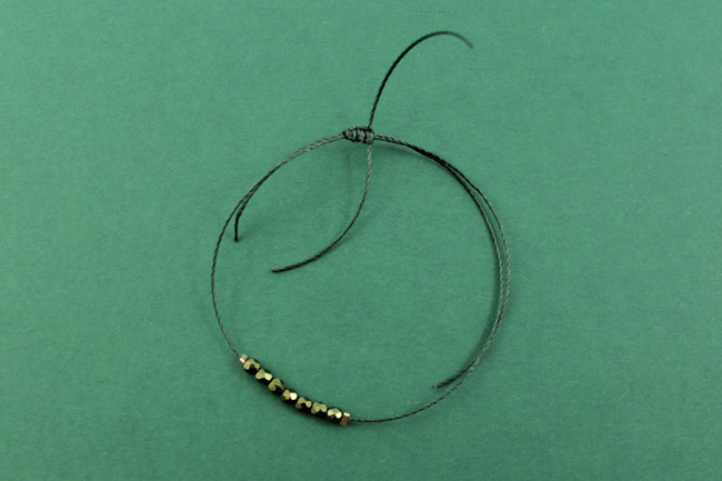 Bracelets Slender Bugles Miyuki, chaîne Gold filled (or laminé) et Facettes de Bohème : Etape 8