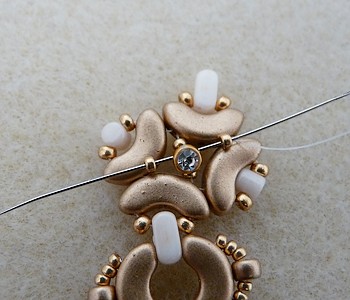 perle-ios-puca-bracelet-Mina-13