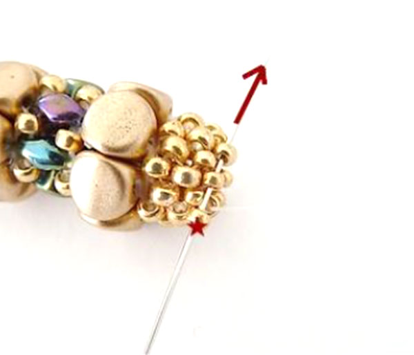 Collier « Idyle » © par PUCA® : Etape 25