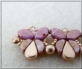 Collier DIY Siane avec des perles de verre Paros et Kos par Pucas