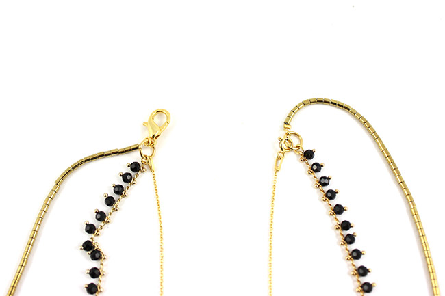 Collier 3 rangs noir et or : Etape 6