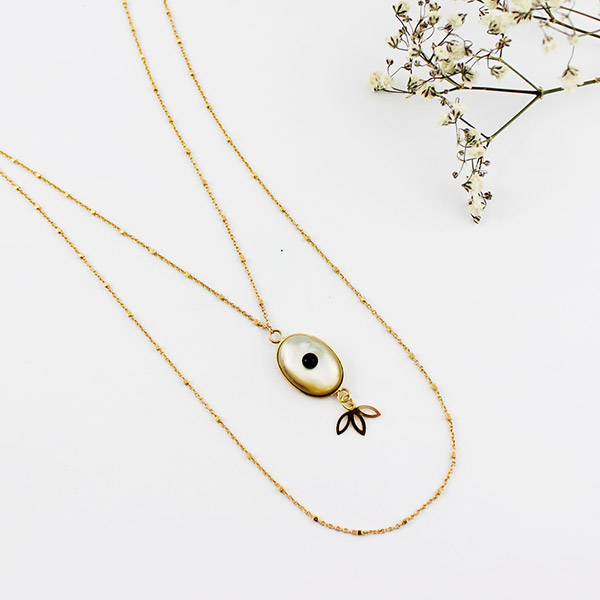 Bijoux DIY : collier multirang fantaisie avec un cabochon PureCrystal