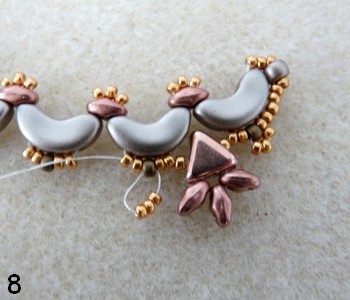 Collier Jéromine Arcos® Khéops® et rocailles par Puca® : Etape 8