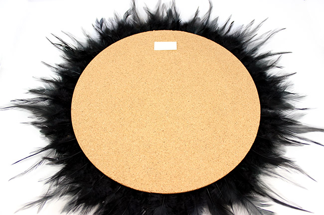 Miroir avec plumes et coquillages : Etape 5 Miroir avec plumes et coquillages : Etape 5