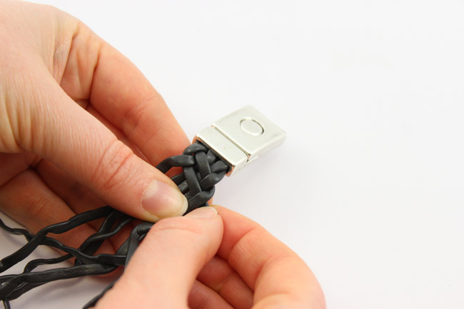 DIY Bracelets en cuir tressé Celtique Épis ou 6 brins : Etape 8