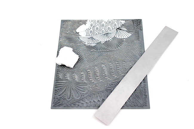 Boucles d'oreilles tropicales texturées : Etape 1