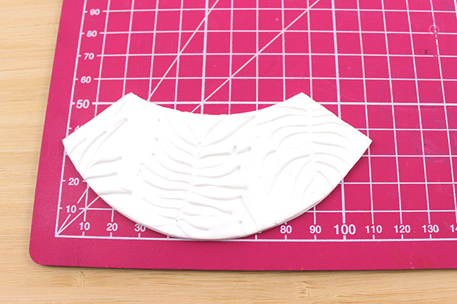 Collier Fimo imitation céramique : Etape 3