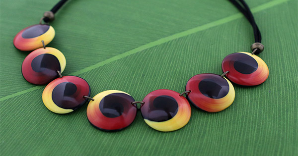 Cane spirale en fimo et collier lentilles