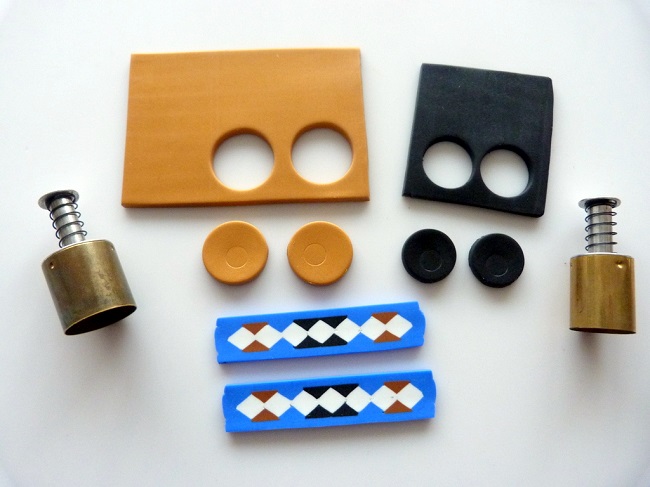 Parure ethnique en pâte polymère et Miyuki Delicas : Etape 1