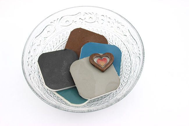 Coeur en résine UV Led et polymère effet bois d'ébène : Etape 9