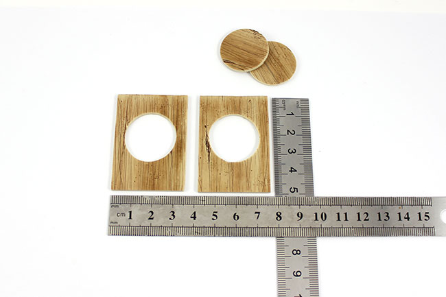 Collier résine et bois polymère : Etape 8