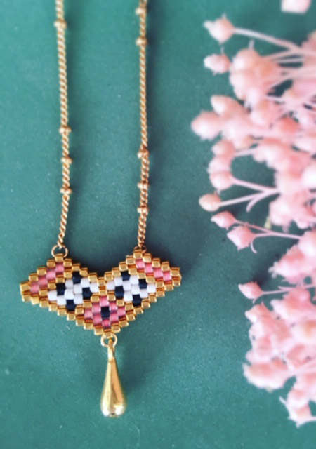 Schéma Sautoir pendentif coeur en tissage brickstitch par Rose Moustache