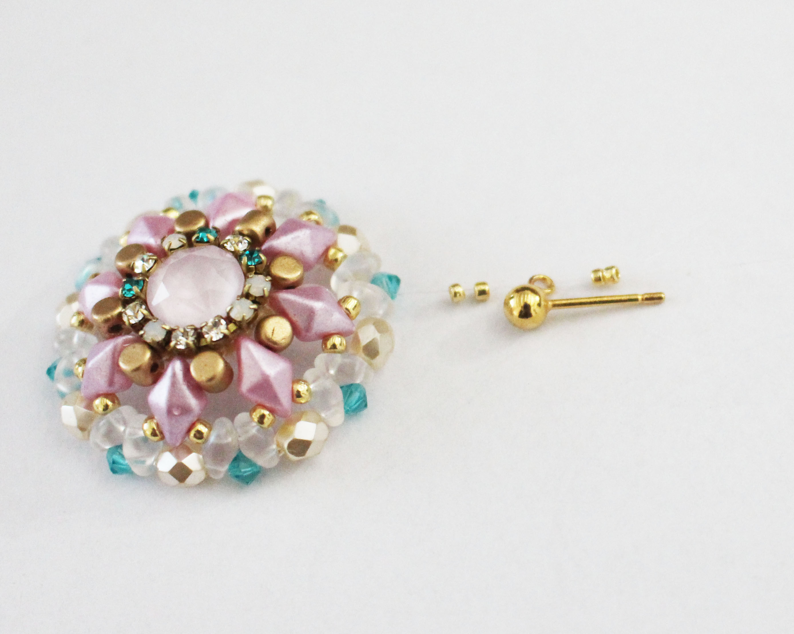 Tutoriel_boucles_oreilles_perles_verre_glassbeads_diamonduo_minos_superduo