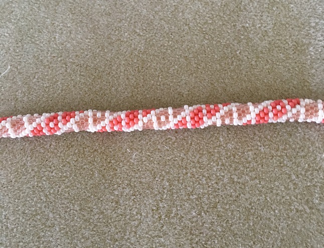 Bracelet spirale au crochet avec des perles de rocaille 11 : Etape 6
