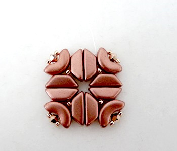 Boucles d'oreilles avec perles Tinos®, Arcos®, Minos® par Puca® : Etape 7