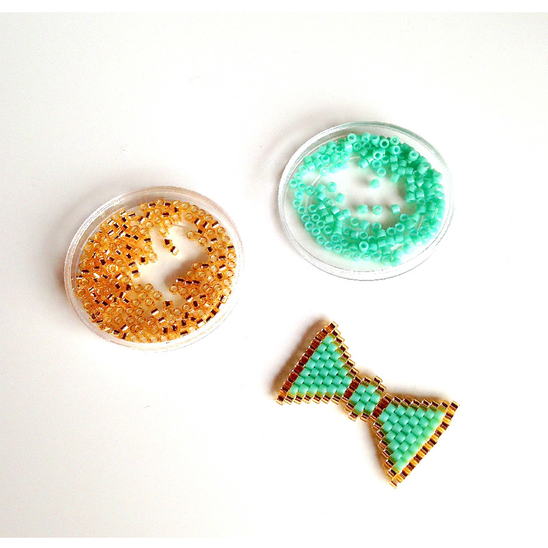 Broche Noeud tissage Brick Stitch