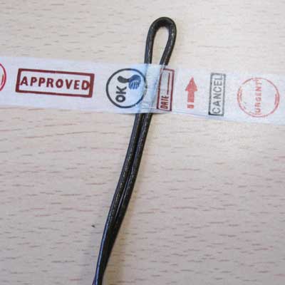 Bracelet Tressage épis Lacet en daim et Cordon en cuir : Etape 1