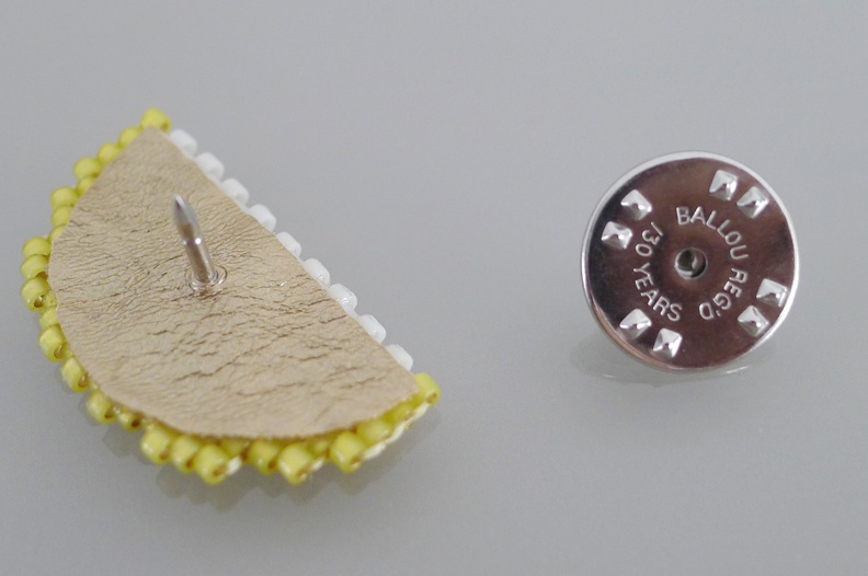 Assortiment de Pin's tranches de fruits en tissage de perles Miyuki : Etape 16