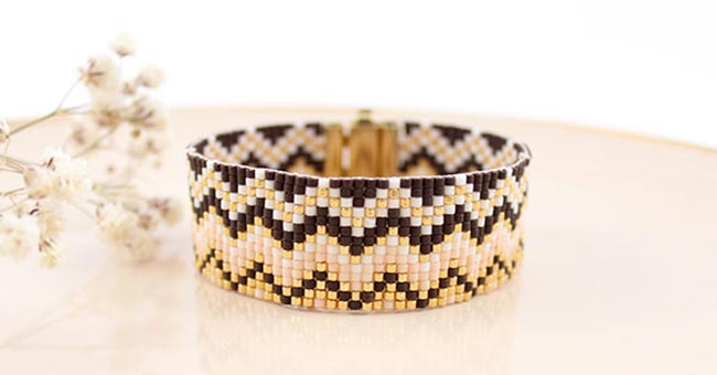 Les fermoirs sp&eacute;cial tissage et fermoirs aimant&eacute;s