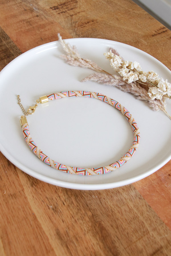 Schéma Collier Terracotta spirale à l'aiguille avec la technique du PeyTwist