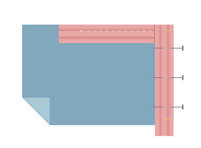 Pour l'&eacute;pinglage des coins faites un pli sur le biais