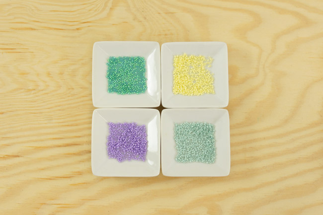 Tons pastels jaune et violet