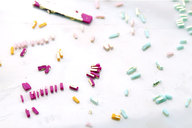 Boucles d'oreilles fleurs et gouttes mix de techniques résine et polymère : Etape 3 Boucles d'oreilles fleurs et gouttes mix de techniques résine et polymère : Etape 3