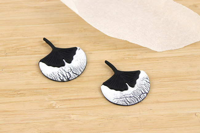 Boucles d'oreilles polymère raku et gingko : Etape 10