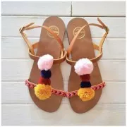 Pompon rond en matière synthétique 17 mm avec attache - Crème/Gris x1