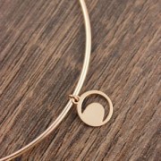 Breloque lune ajourée 9.5 mm doré  x1