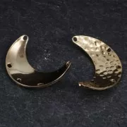 Intercalaire demi-lune martelé 5 trous 13x19 mm Placage argent fin x1