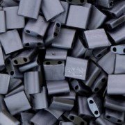 Miyuki Tila Beads 5x5x1.9 mm TL-55116 - Black Lagoon Full Mat x10g|raw }}